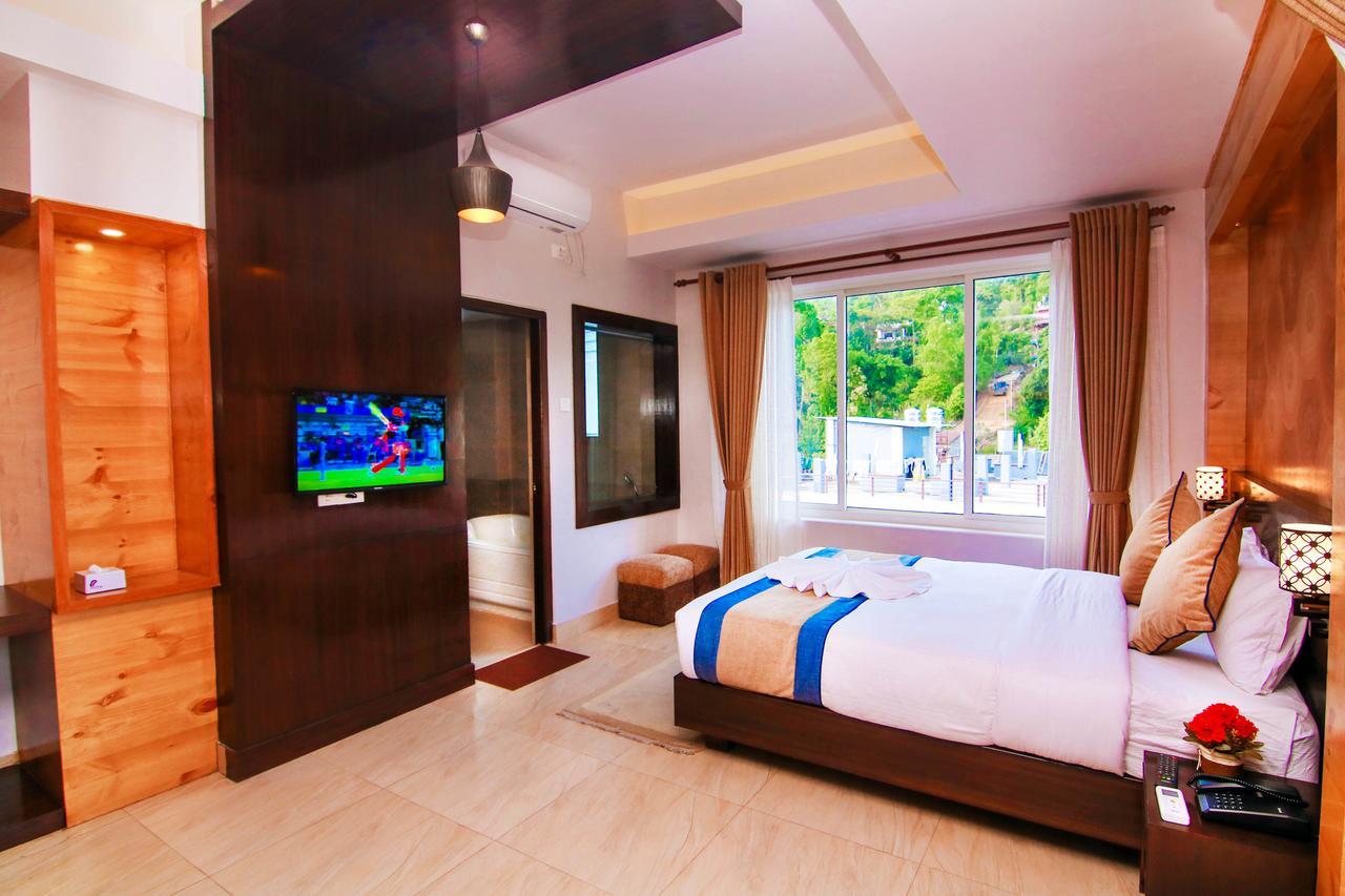 Hotel Lake Paradise Pokhara Luaran gambar