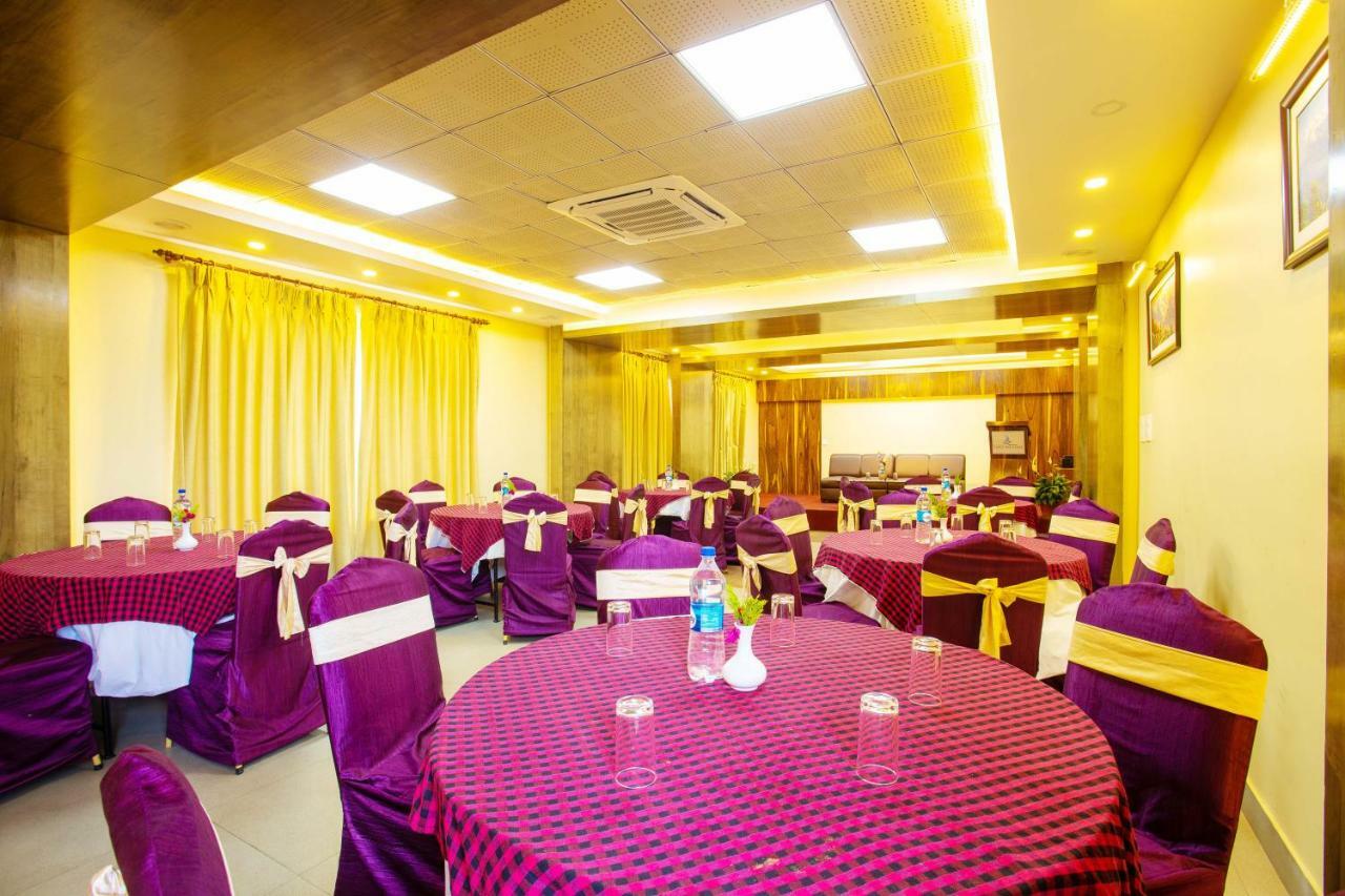 Hotel Lake Paradise Pokhara Luaran gambar