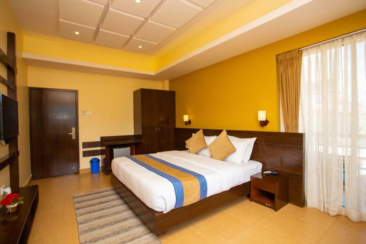 Hotel Lake Paradise Pokhara Luaran gambar