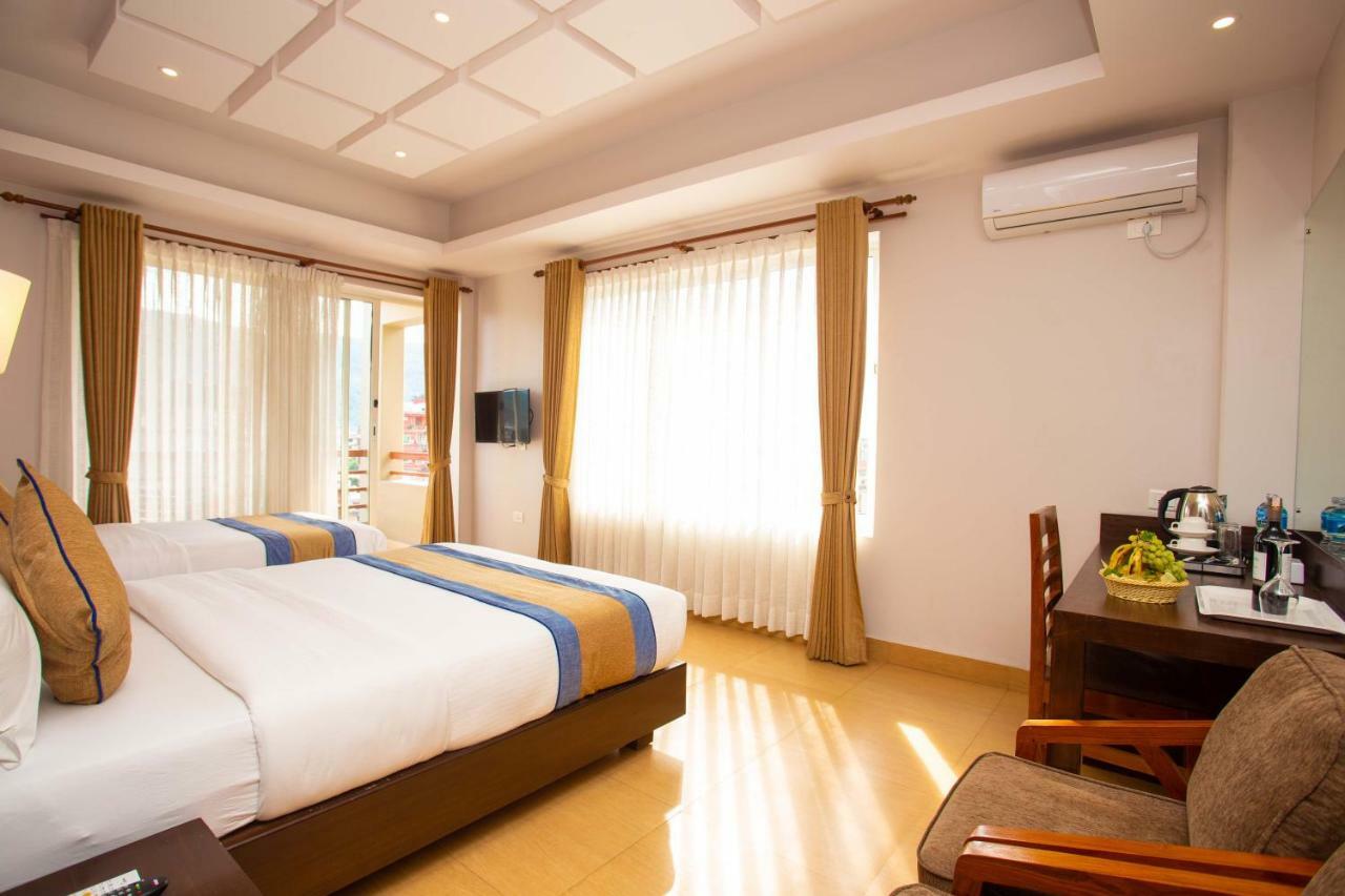 Hotel Lake Paradise Pokhara Luaran gambar