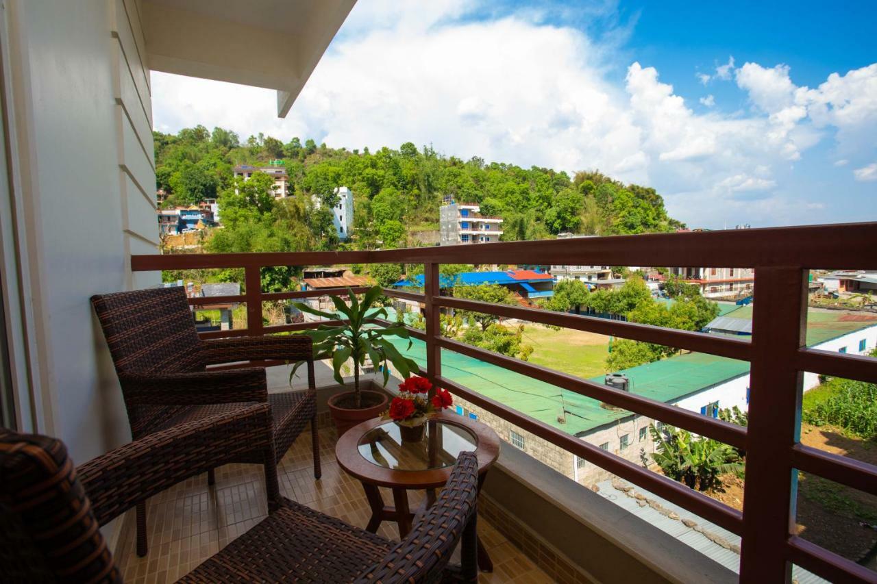 Hotel Lake Paradise Pokhara Luaran gambar